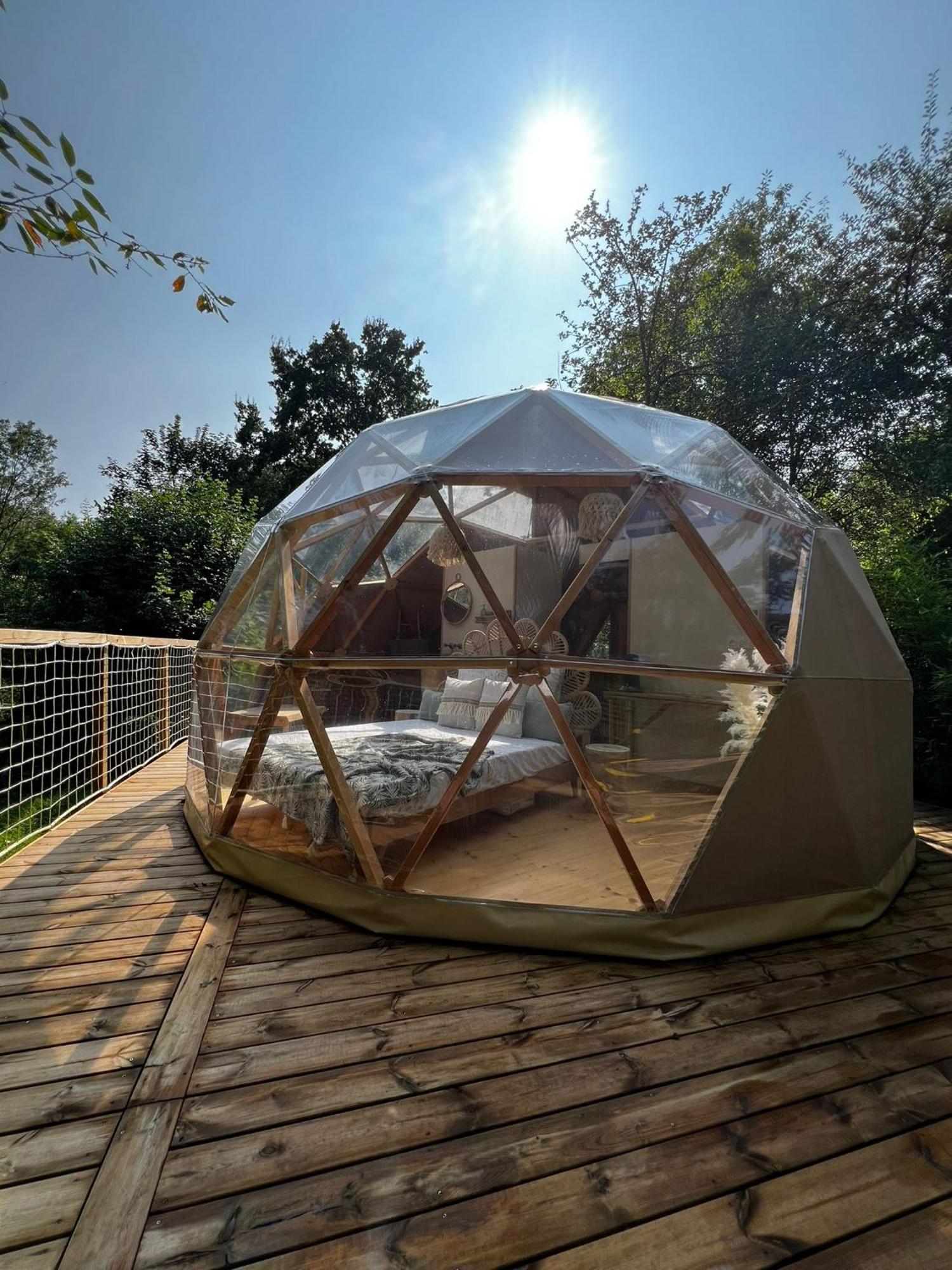 Le Nid D'Eliyah, Suites Avec Jacuzzi 15Min Disneyland Paris Nanteuil-les-Meaux Ngoại thất bức ảnh