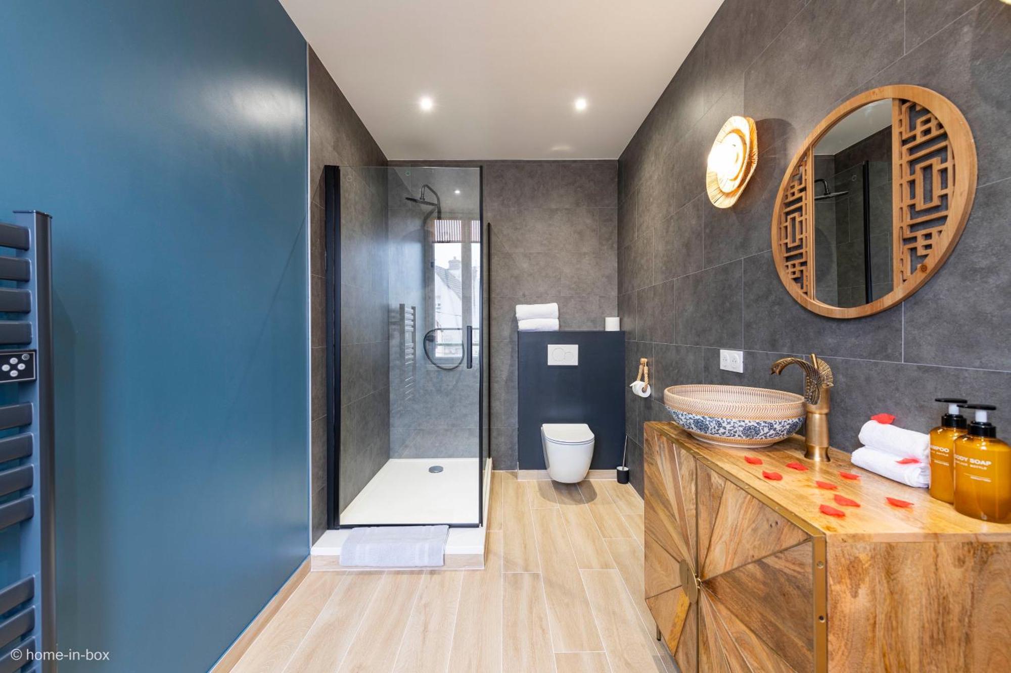 Le Nid D'Eliyah, Suites Avec Jacuzzi 15Min Disneyland Paris Nanteuil-les-Meaux Ngoại thất bức ảnh