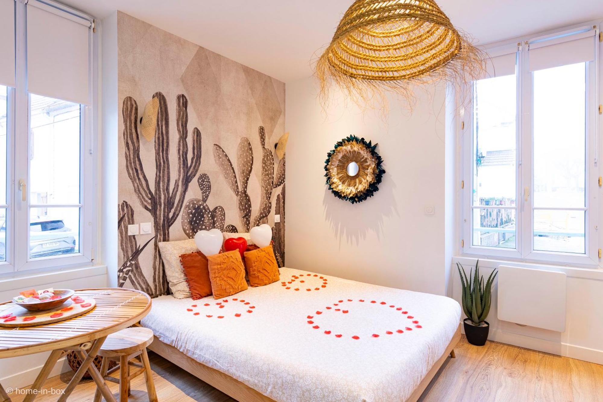 Le Nid D'Eliyah, Suites Avec Jacuzzi 15Min Disneyland Paris Nanteuil-les-Meaux Ngoại thất bức ảnh